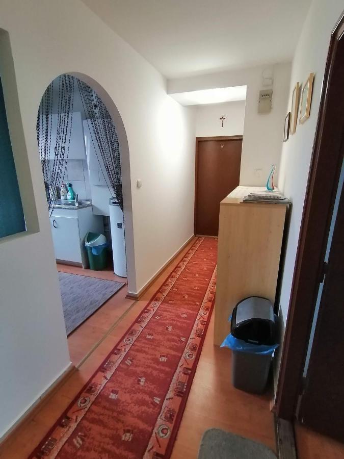 Joos Apartman Sarvar Exterior photo